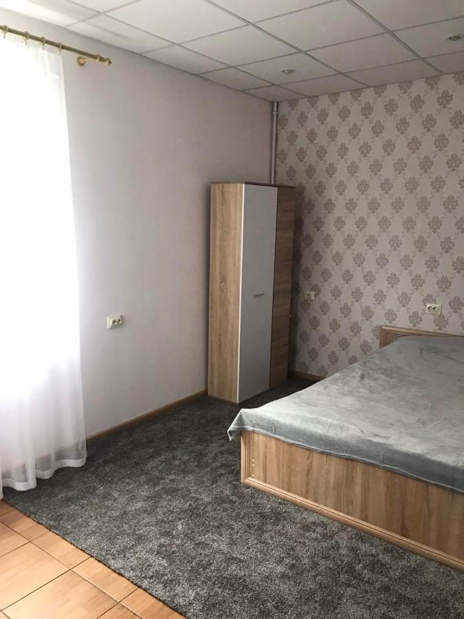 Apartment On Grushevskogo Kalush Bagian luar foto