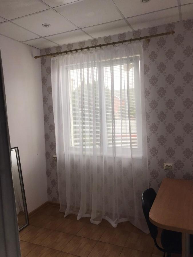 Apartment On Grushevskogo Kalush Bagian luar foto